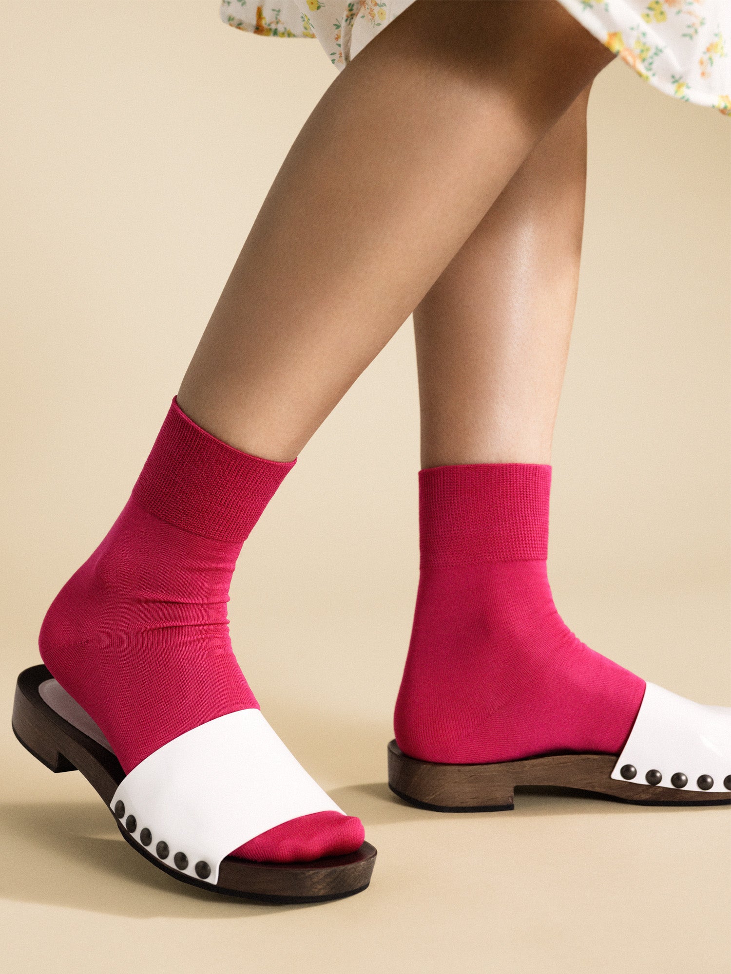 electric fuchsia